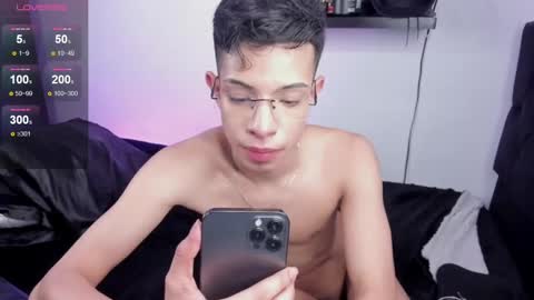 Snapshot of jade_candy21 chatting on February 18, 2025, 12:28 pm jade_candy21 online show from February 18, 2025, 12:28 pm