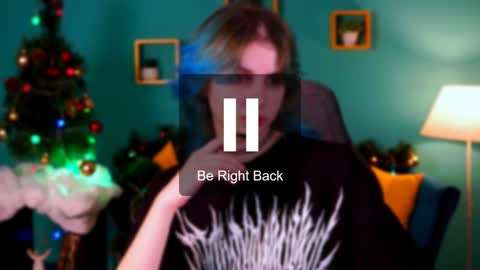 jade_castle online show from December 31, 2024, 4:49 am