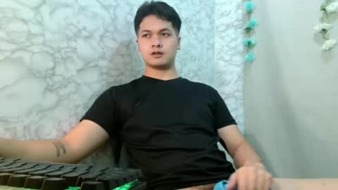 jade_halo online show from May 3, 2026, 3:40 pm