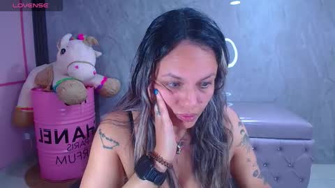 Jade  online show from January 7, 2026, 4:26 am