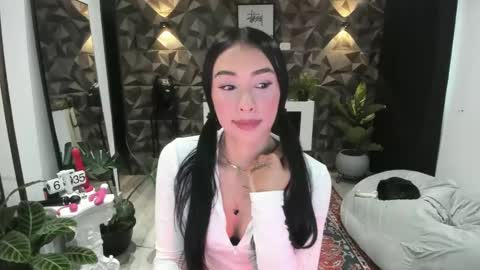 Snapshot of jade_porn chatting on February 11, 2025, 11:32 am Jade independent model online show from February 11, 2025, 11:32 am