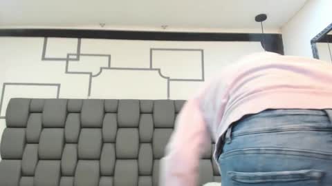 Snapshot of jade_squirt chatting on October 9, 2025, 12:03 pm Jade online show from October 9, 2025, 12:03 pm