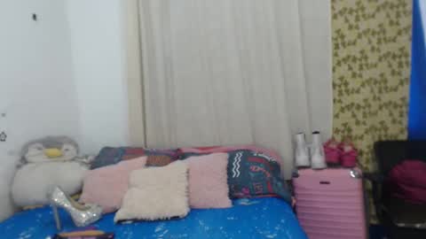 Snapshot of jade_watson19 chatting on February 27, 2025, 3:59 pm Jade Watson online show from February 27, 2025, 3:59 pm