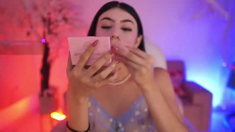 Jade Summer online show from May 11, 2026, 11:38 am