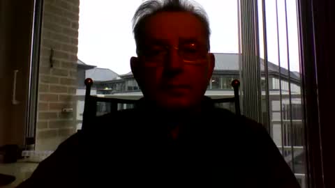 Snapshot of jahanc01 chatting on December 23, 2025, 9:07 am Malko online show from December 23, 2025, 9:07 am