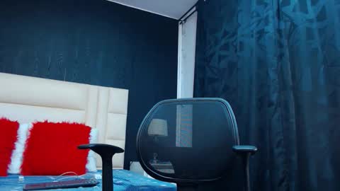 jaico_santos online show from September 29, 2025, 1:05 pm