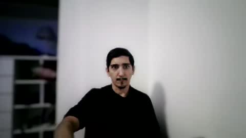 jaimecueva1708 online show from May 4, 2026, 11:34 pm