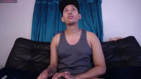 JAISON HALLS online show from November 2, 2025, 5:54 am