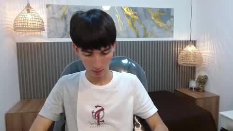 JAKE online show from October 31, 2025, 1:01 pm