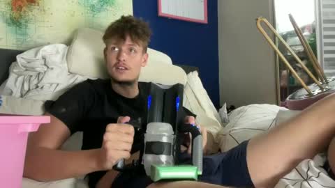 Snapshot of jake_jackson1 chatting on August 5, 2026, 5:43 am jake_jackson1 online show from August 5, 2026, 5:43 am