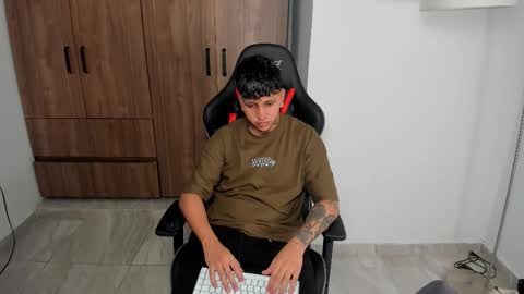 Jake Pons online show from October 15, 2025, 10:15 am