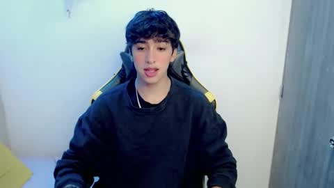 Snapshot of jake_tripp chatting on November 2, 2025, 3:42 am jake_tripp online show from November 2, 2025, 3:42 am