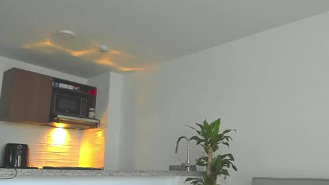 Jake Orthega online show from April 18, 2026, 2:21 pm