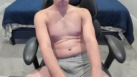 jakesnake442 online show from April 13, 2026, 5:57 am