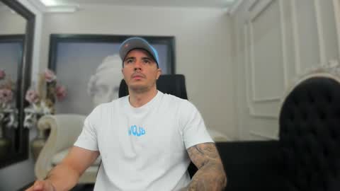 Snapshot of jakestone_1 chatting on October 29, 2025, 3:31 am jakestone_1 online show from October 29, 2025, 3:31 am