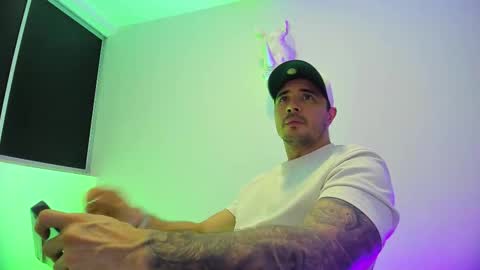 jakestone_1 online show from February 14, 2026, 8:49 pm