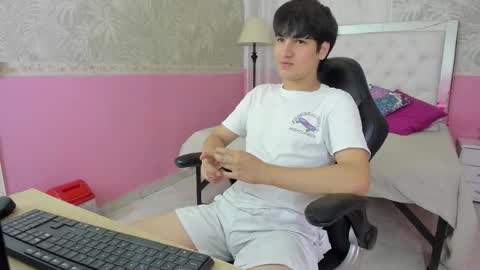 Jake online show from November 23, 2025, 1:33 pm