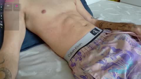 jalmecakkoo online show from October 3, 2025, 11:07 am