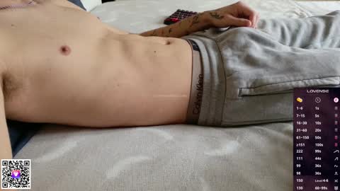 jalmecakkoo online show from October 31, 2025, 8:15 am