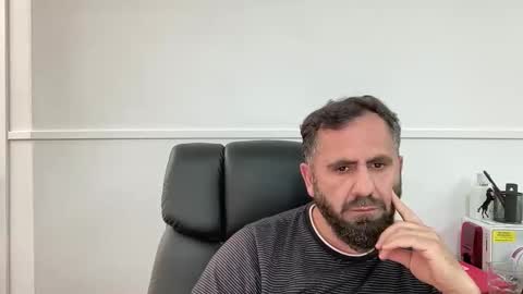 jam0786 online show from October 22, 2025, 2:45 am