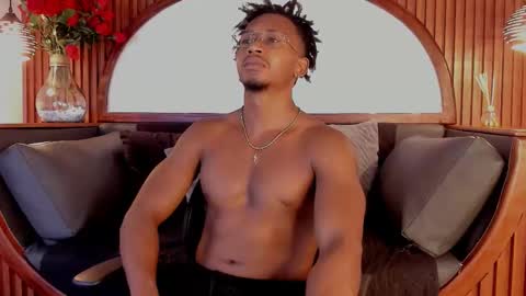   online show from December 18, 2025, 4:07 am