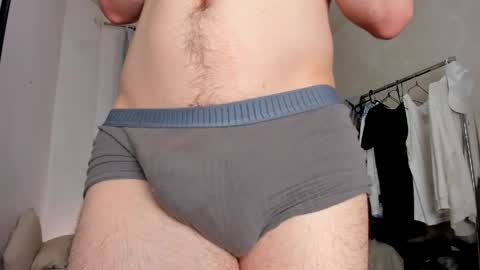 Snapshot of jame_flow chatting on April 30, 2026, 8:57 pm Hey there Im Jame online show from April 30, 2026, 8:57 pm