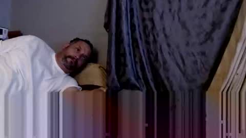 Snapshot of james30cup chatting on November 16, 2025, 11:49 am what you in too online show from November 16, 2025, 11:49 am