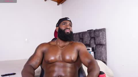 Snapshot of james_bbcmuscle chatting on July 8, 2026, 12:37 am James BBC online show from July 8, 2026, 12:37 am