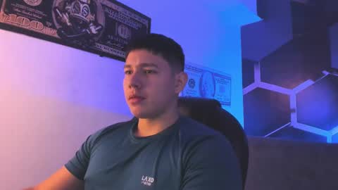 james_cr online show from September 13, 2025, 2:55 am