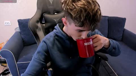 James online show from September 18, 2025, 9:06 pm