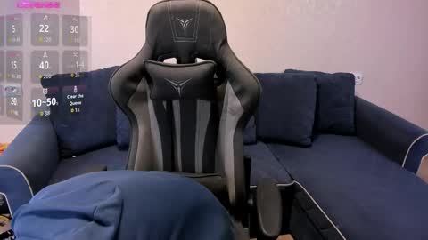 James online show from September 19, 2025, 8:09 pm