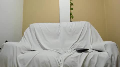 james_morrisonm online show from February 10, 2026, 2:37 am