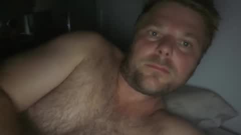 jamesdeanaus88 online show from February 8, 2026, 2:42 pm