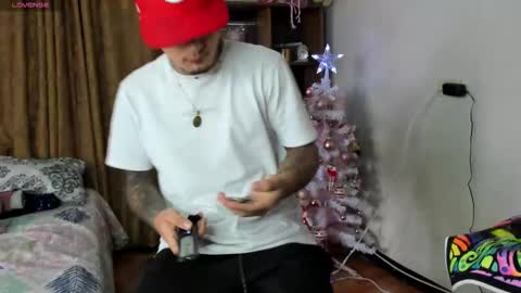 jamesdekker online show from November 29, 2025, 11:57 am