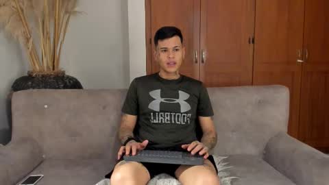 Jamesinked  online show from December 3, 2025, 3:14 am