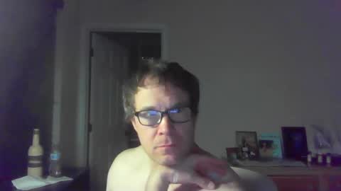 Snapshot of jamesjewels chatting on October 26, 2025, 8:53 am jamesjewels online show from October 26, 2025, 8:53 am