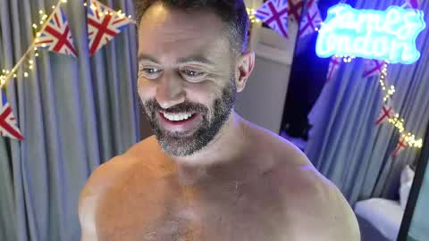 jameslondon_ online show from March 12, 2025, 3:29 pm