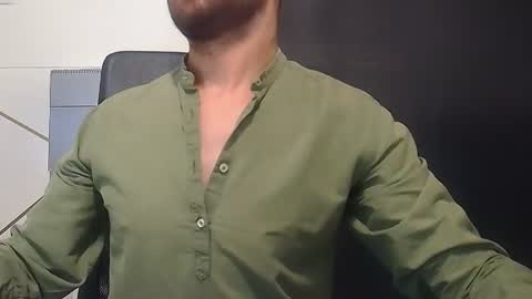 Snapshot of jamesmyersx chatting on June 26, 2026, 3:33 am JamesMyers online show from June 26, 2026, 3:33 am