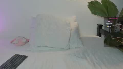 jamess_blanco online show from February 18, 2026, 6:20 am