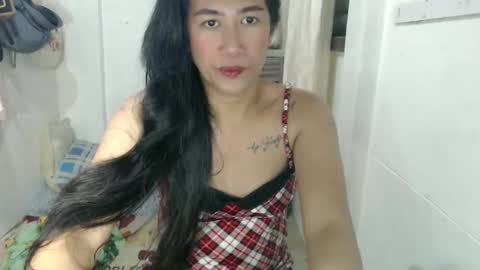 jamessie07 online show from October 8, 2025, 4:59 pm