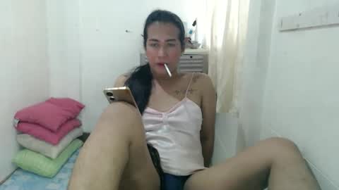 jamessie07 online show from October 19, 2025, 3:29 am