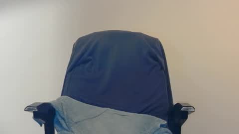 jamesy8391 online show from December 12, 2024, 3:05 pm