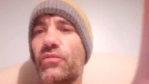 jamie198307 online show from February 8, 2026, 4:54 pm