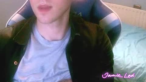 Snapshot of jamie_lad chatting on December 3, 2024, 4:06 pm Jamie online show from December 3, 2024, 4:06 pm