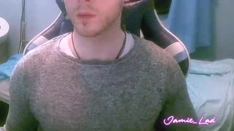 Snapshot of jamie_lad chatting on December 17, 2024, 8:56 am Jamie online show from December 17, 2024, 8:56 am