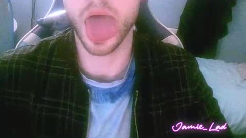 Snapshot of jamie_lad chatting on December 24, 2024, 9:11 pm Jamie online show from December 24, 2024, 9:11 pm