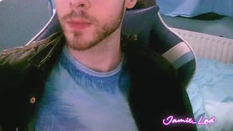 Snapshot of jamie_lad chatting on December 31, 2024, 8:23 pm Jamie online show from December 31, 2024, 8:23 pm