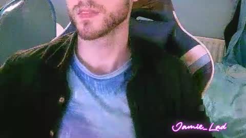 Snapshot of jamie_lad chatting on January 1, 2025, 8:26 pm Jamie online show from January 1, 2025, 8:26 pm