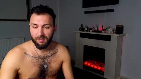 Snapshot of jamienoxus chatting on November 15, 2025, 7:27 am Robbie online show from November 15, 2025, 7:27 am