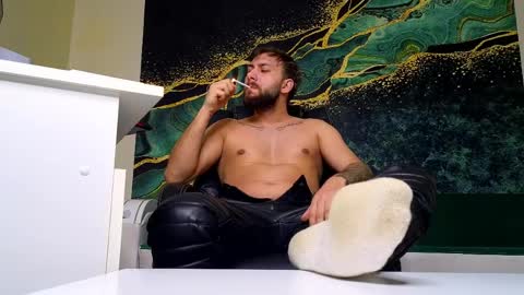 Robbie online show from April 2, 2026, 9:12 pm